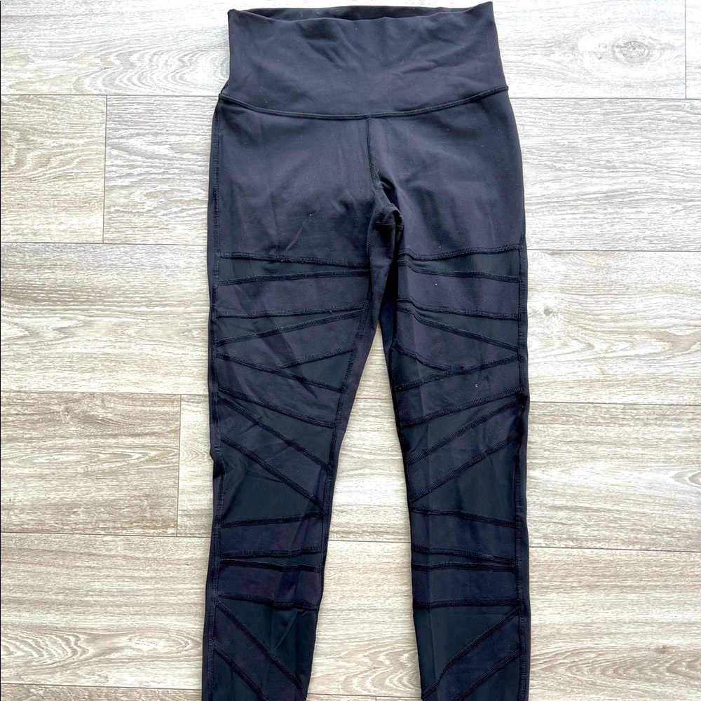 Lululemon mesh leggings!